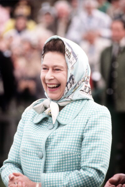 queen koningin elizabeth sjaal