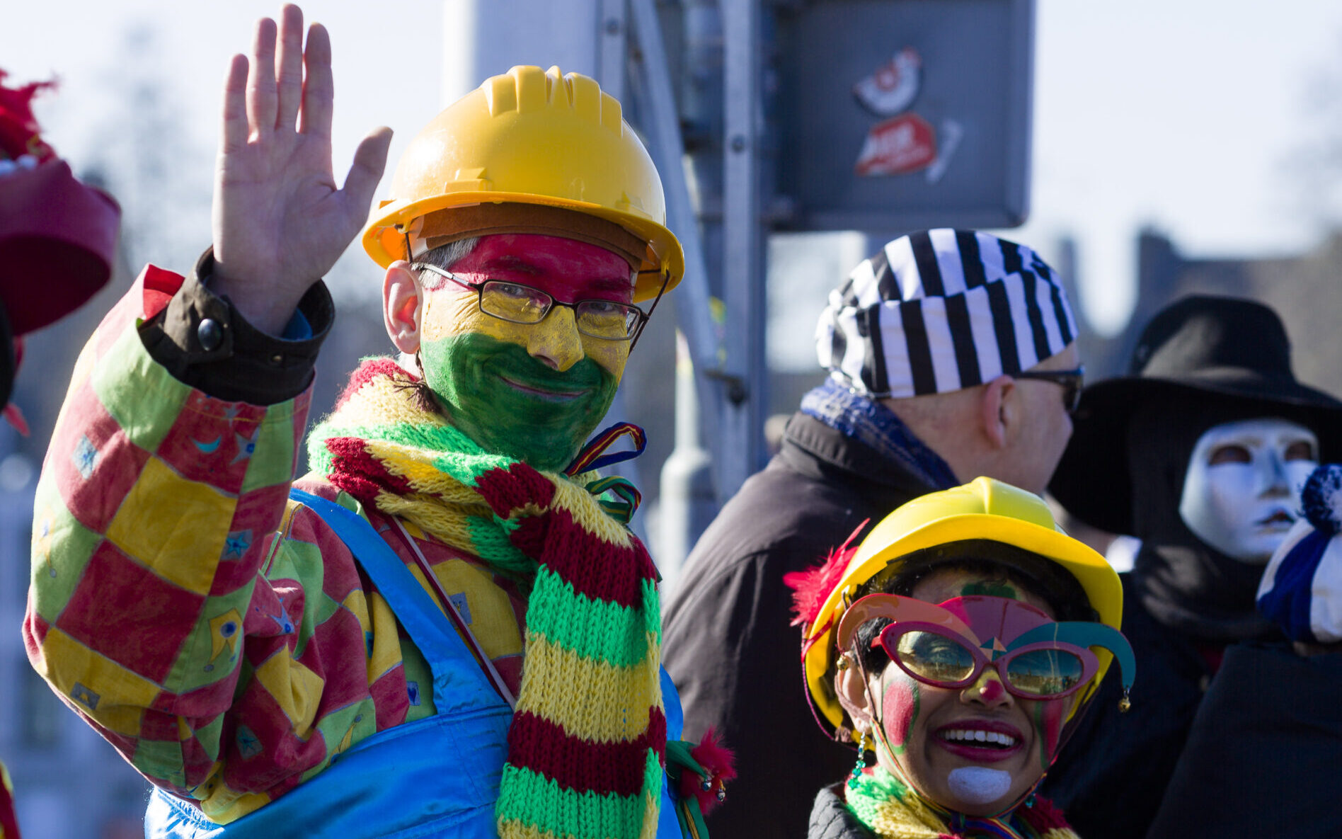 Gehuurd Varken Philadelphia Ook carnaval kent een dresscode - ModMod