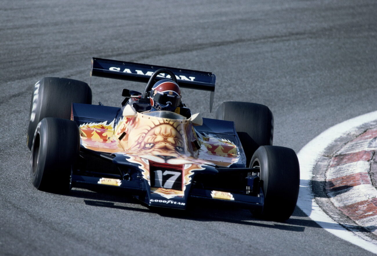 Jan Lammers in zijn Samson Shadow Ford DN9 bij de Spaanse Grand Prix in 1979.