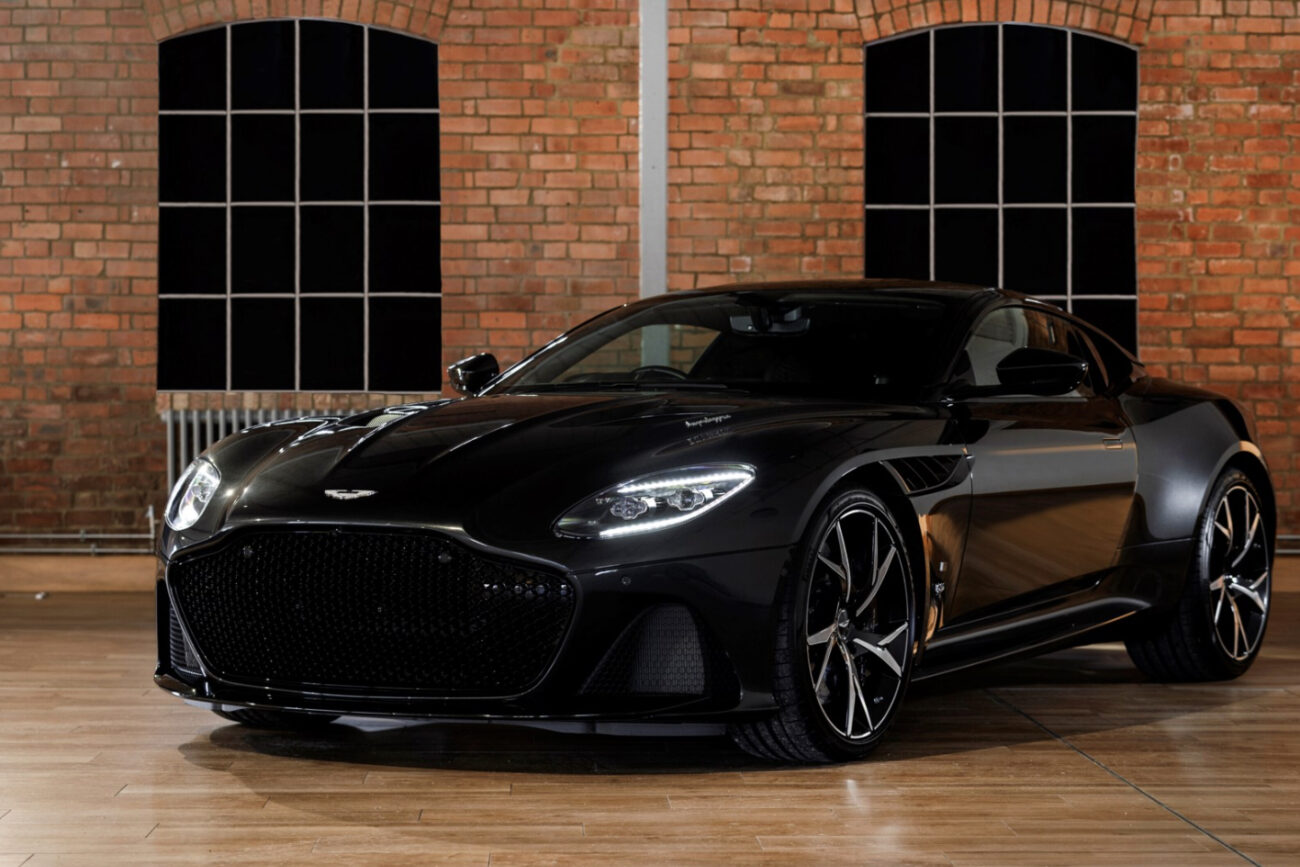 Aston Martin james bond