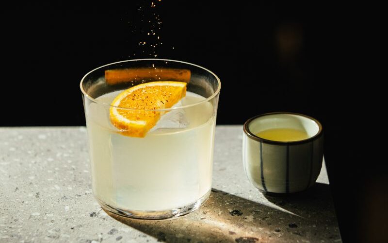 Achter de beste cocktailbar ter wereld staat een Amsterdammer